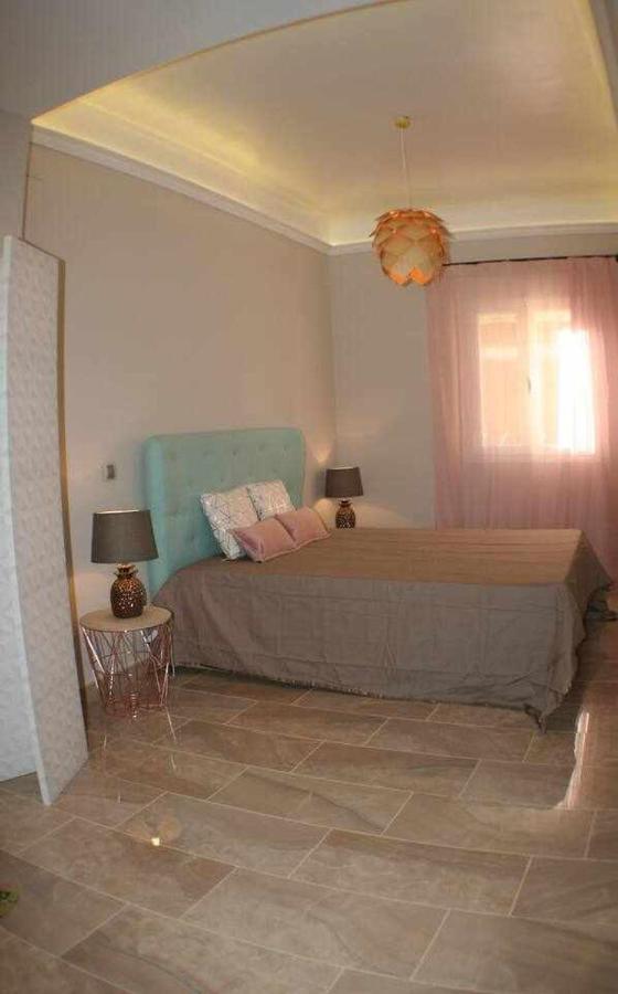 Apartamento con terraza céntrico moderno Nuevo Madrid Esterno foto