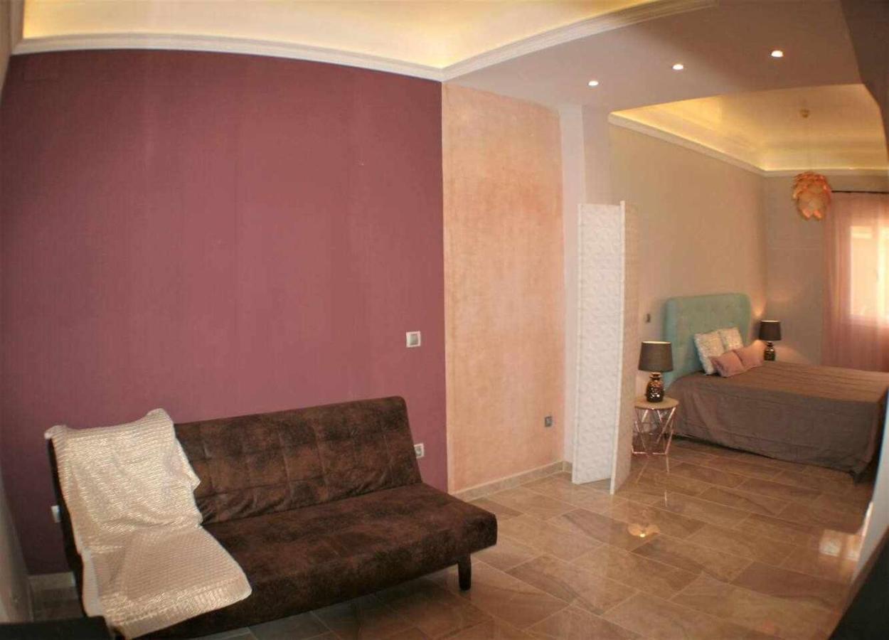 Apartamento con terraza céntrico moderno Nuevo Madrid Esterno foto