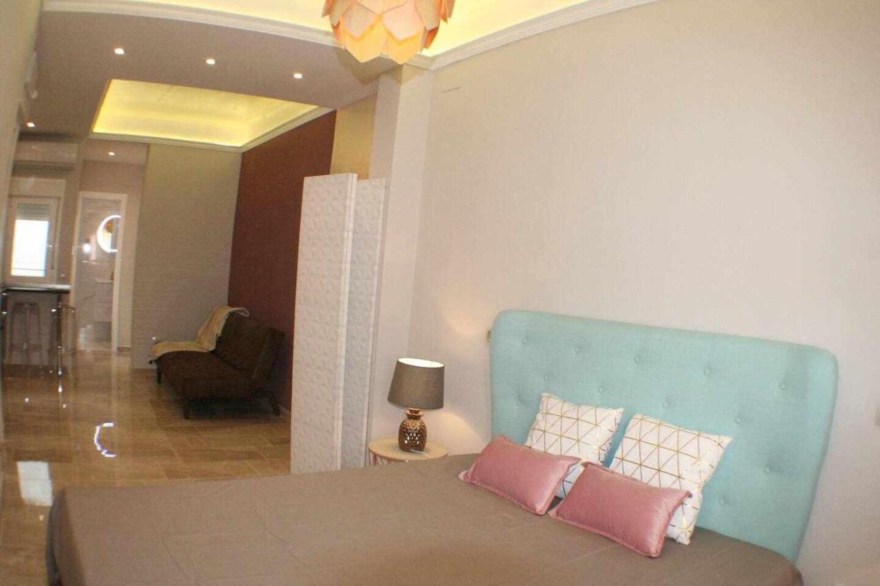 Apartamento con terraza céntrico moderno Nuevo Madrid Esterno foto