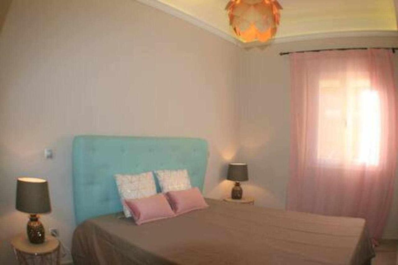 Apartamento con terraza céntrico moderno Nuevo Madrid Esterno foto
