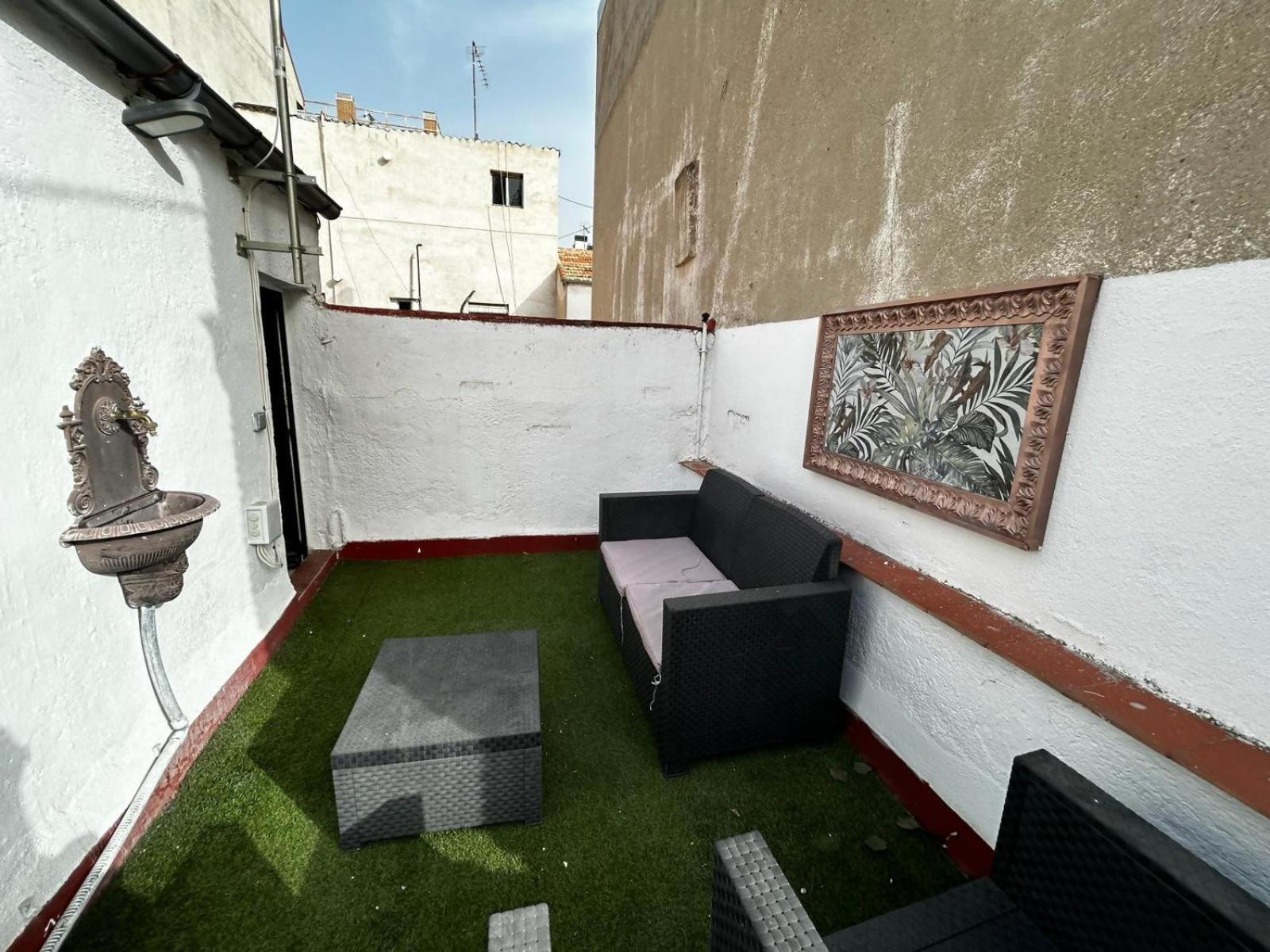 Apartamento con terraza céntrico moderno Nuevo Madrid Esterno foto